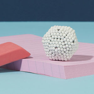 Speks 512 - Matte 2.5mm Magnet Balls Matte White